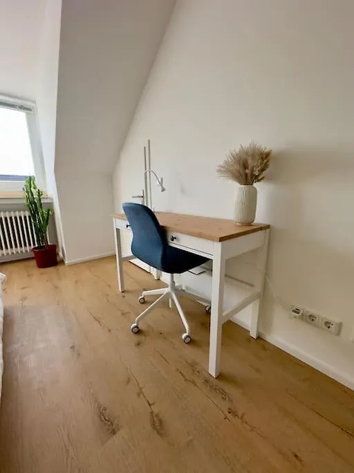 City-Apartment, Messe Und Airport Bequem Erreichbar Dusseldorf Apartment