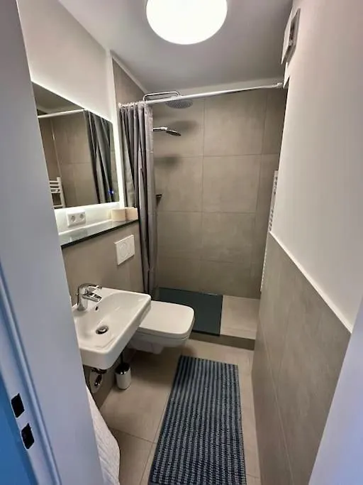 City-Apartment, Messe Und Airport Bequem Erreichbar Dusseldorf Apartment